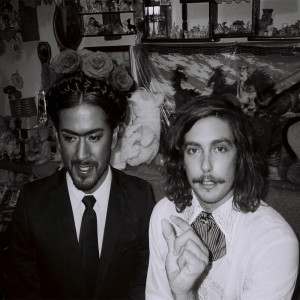 Dengarkan lagu Monotonia nyanyian The Growlers dengan lirik