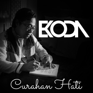 Listen to Takbir Kemenangan song with lyrics from Ekoda