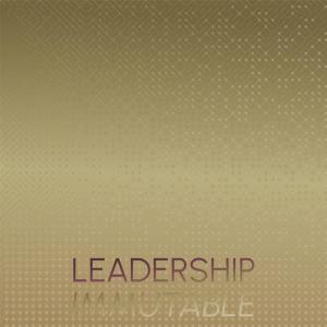 收听Sanan Naden的Charlene Dwell歌词歌曲