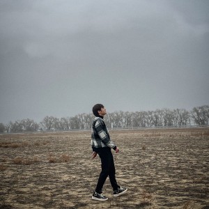 Dengarkan Өзгенің жанындасың lagu dari Duman dengan lirik