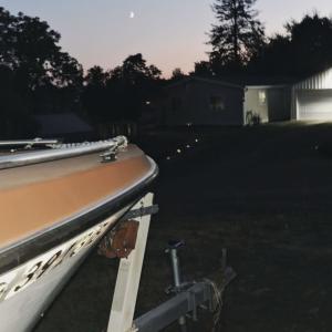 ดาวน์โหลดและฟังเพลง Back To EDM! พร้อมเนื้อเพลงจาก cxrelessyears