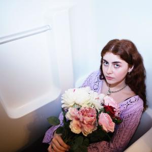 ดาวน์โหลดและฟังเพลง Coincidence พร้อมเนื้อเพลงจาก Lindsay Liebro