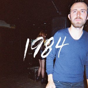收聽1984的Hit Me歌詞歌曲