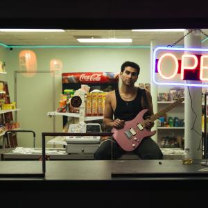 default playlist img