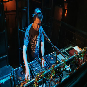 收听DJ Fredy的DJ Mantul "Mantap Betul"歌词歌曲