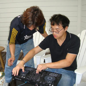 default playlist img