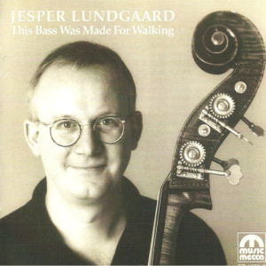 ดาวน์โหลดและฟังเพลง Zec พร้อมเนื้อเพลงจาก Jesper Lundgaard