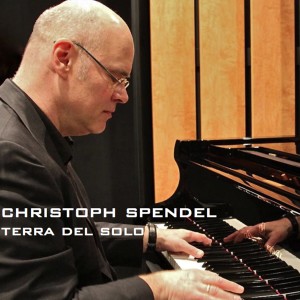 收聽Christoph Spendel的December Dream歌詞歌曲