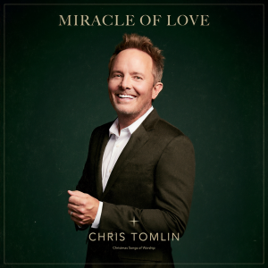 ดาวน์โหลดและฟังเพลง All The World Awaits (Hosanna) พร้อมเนื้อเพลงจาก Chris Tomlin