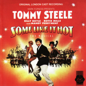 ดาวน์โหลดและฟังเพลง Dirty Old Men พร้อมเนื้อเพลงจาก Billy Boyle
