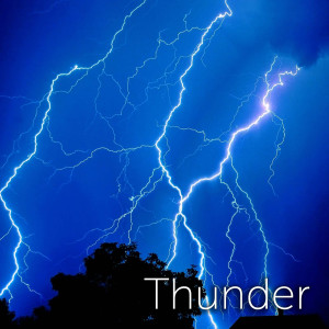 收聽Tmsoft's White Noise Sleep Sounds的Thunder歌詞歌曲