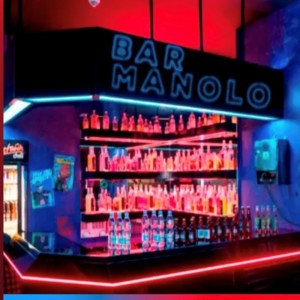 Listen to Bar Manolo (Explicit) song with lyrics from DESKARAO