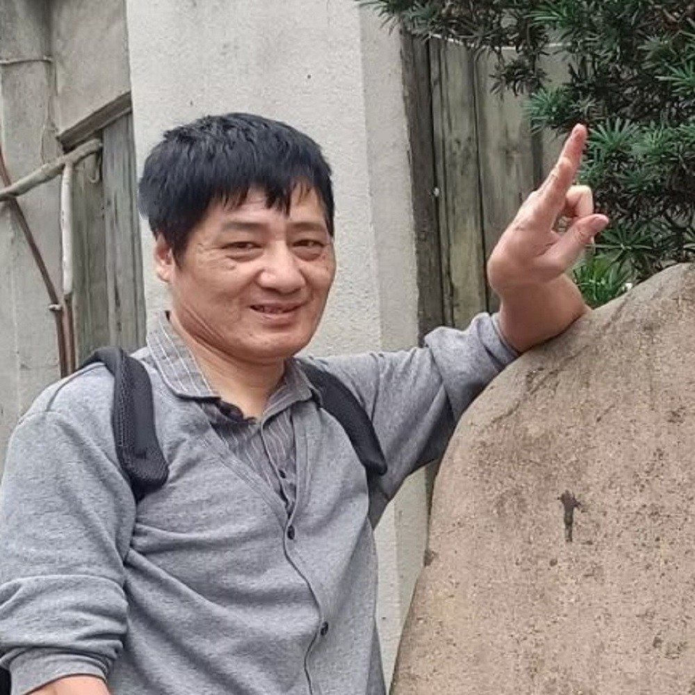 呢喃(成国)