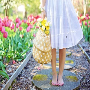 ดาวน์โหลดและฟังเพลง 숲 속 자장가 พร้อมเนื้อเพลงจาก 모니카