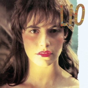 ดาวน์โหลดและฟังเพลง Amoureux solitaires พร้อมเนื้อเพลงจาก Lio