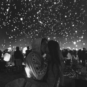 ดาวน์โหลดและฟังเพลง Goodbye พร้อมเนื้อเพลงจาก Nineteen Essences