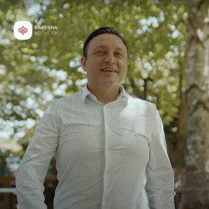 ดาวน์โหลดและฟังเพลง Vallen mos e ndal พร้อมเนื้อเพลงจาก Aziz Murati