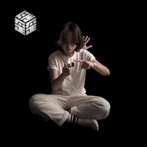 收听歪歪歪的不听话的嘴歌词歌曲