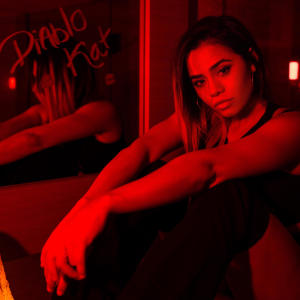 收聽Kätsy的DIABLO KAT (Explicit)歌詞歌曲