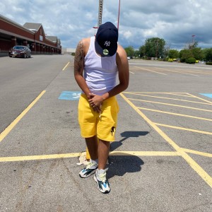 ดาวน์โหลดและฟังเพลง No Love (feat. Ezko La amenaza & Cefo) พร้อมเนื้อเพลงจาก Amilllz