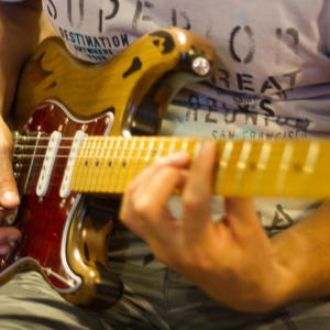 default playlist img