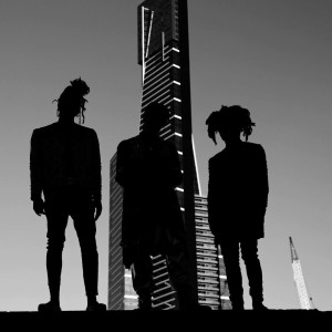 收聽Minus Gravity的Hide Away (Explicit)歌詞歌曲