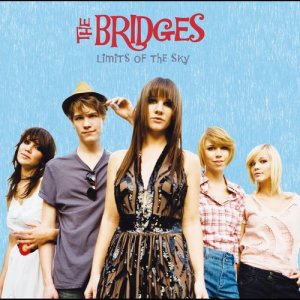 收聽The Bridges的Pieces歌詞歌曲