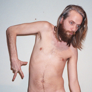 收聽Ståle Liavik Solberg的Old Spots歌詞歌曲