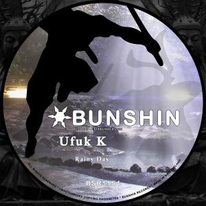 收聽Ufuk K的Rainy Day歌詞歌曲
