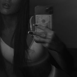 收聽eim_rise的outro.歌詞歌曲