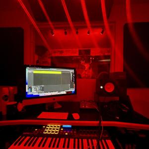 default playlist img