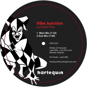 ดาวน์โหลดและฟังเพลง La Dolce Vita (Club Mix) พร้อมเนื้อเพลงจาก Vibe Junction