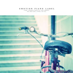 Listen to When everyone is asleep song with lyrics from Daily Piano