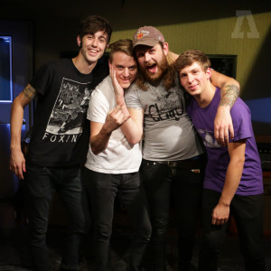 Dengarkan lagu Art School Wannabe (Audiotree Live Version) nyanyian Sorority Noise dengan lirik