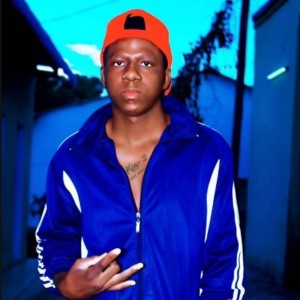 收聽Kay2的Fake Love歌詞歌曲