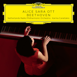 อัลบัม Beethoven: Piano Sonata No. 14 in C-Sharp Minor, Op. 27 No. 2 "Moonlight": I. Adagio sostenuto ศิลปิน Alice Sara Ott