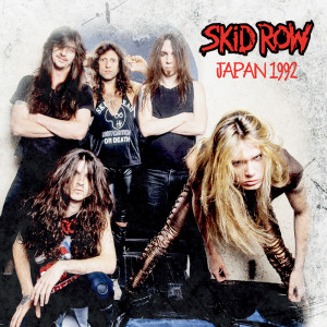 Dengarkan lagu ミッドナイト／トーネード > マッドキッカー (Live) nyanyian Skid Row dengan lirik