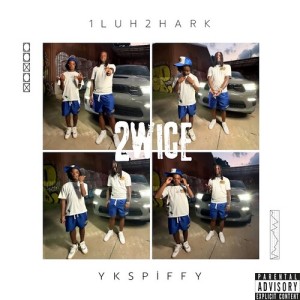 Dengarkan 2wice (Explicit) lagu dari 1luh2hark dengan lirik