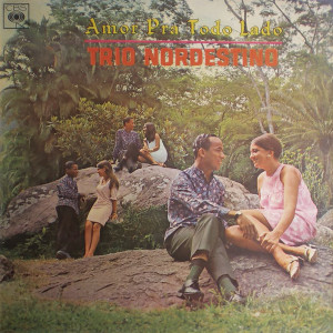 ดาวน์โหลดและฟังเพลง Taí พร้อมเนื้อเพลงจาก Trio Nordestino