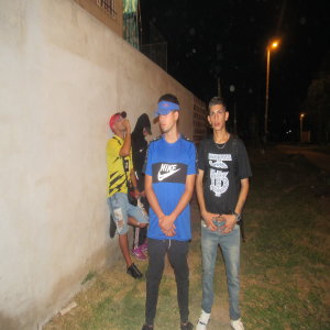 ดาวน์โหลดและฟังเพลง Hablan พร้อมเนื้อเพลงจาก Katriell