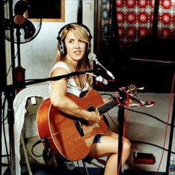 ดาวน์โหลดและฟังเพลง Why Can't I? พร้อมเนื้อเพลงจาก Liz Phair