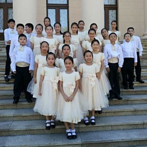 香港儿童合唱团的专辑童声合唱歌曲精选08