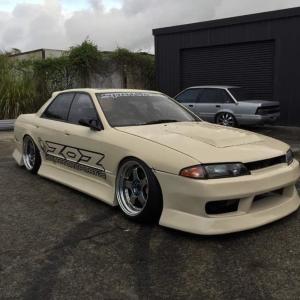 收聽MXZI的FURIA VERMELHA歌詞歌曲