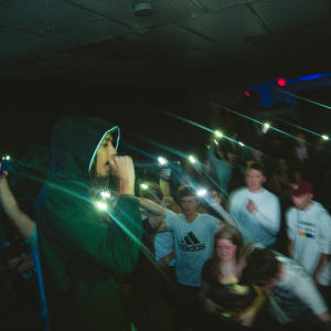 ดาวน์โหลดและฟังเพลง Run it up (feat. Mattimula) พร้อมเนื้อเพลงจาก BillboardBilly