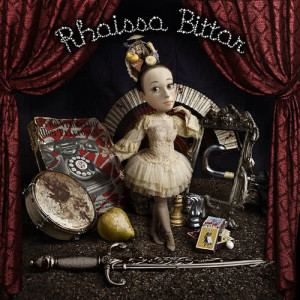 收聽Rhaissa Bittar的Pérola do Brinco da Moça歌詞歌曲