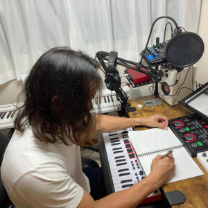 default playlist img
