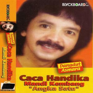 Dengarkan Malam Penuh Rindu lagu dari Caca Handika dengan lirik