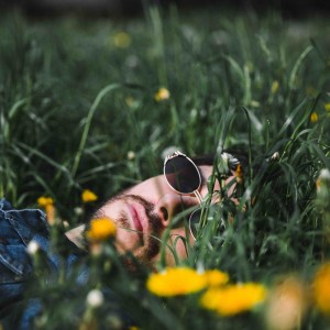 收听Iska的Моя страсть歌词歌曲