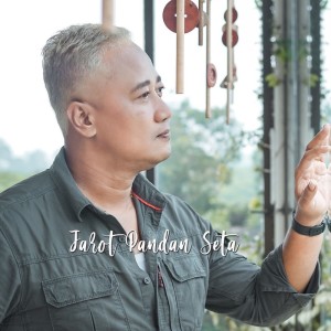 Dengarkan Pamer Bojo (Cover Version) lagu dari Jarot Pandan Seta dengan lirik