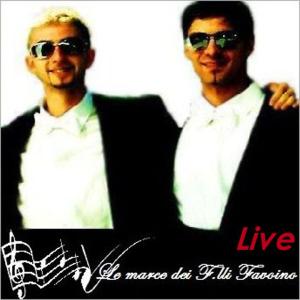 Dengarkan Vitaliano Menna (Marcia Sinfonica Live) lagu dari Valentino Favoino dengan lirik